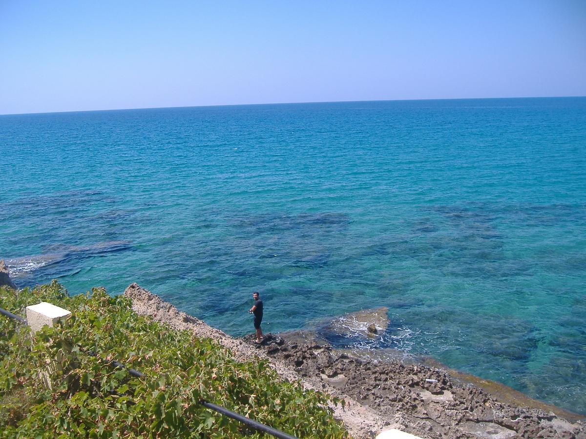 Theresa Hotel At Karpaz Peninsula Agia Trias ภายนอก รูปภาพ