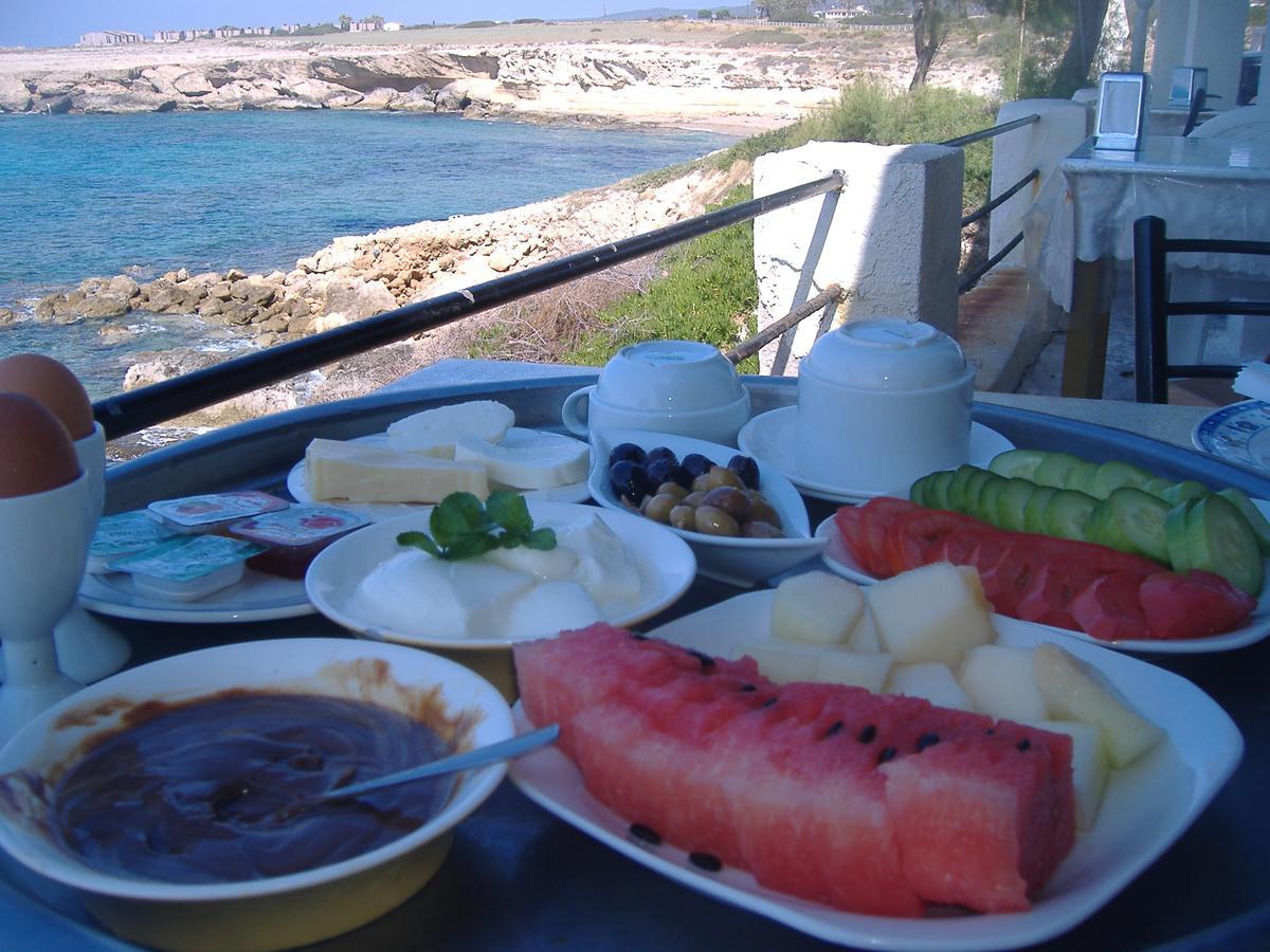 Theresa Hotel At Karpaz Peninsula Agia Trias ภายนอก รูปภาพ